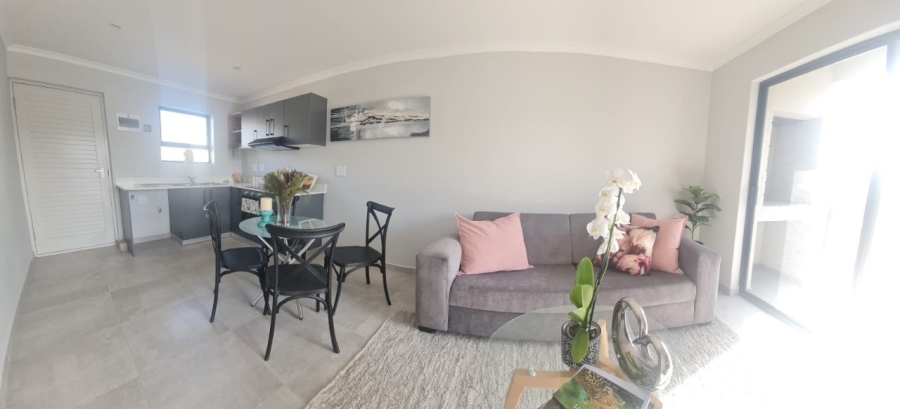 2 Bedroom Property for Sale in Parklands East Western Cape